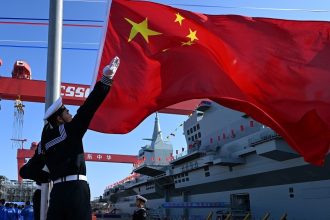 Pekín probará su buque anfibio chino de última generación en el mar de la China Meridional