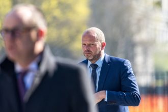 "No hay pruebas": El ministro de Defensa belga inventó amenazas de drones rusos para obtener fondos presupuestarios