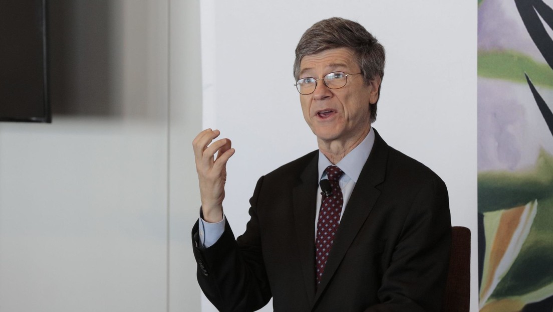 Jeffrey Sachs advierte a Irán: "EE.UU. no puede mantener ningún acuerdo por más de un minuto"