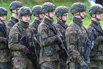 El Kremlin comenta los planes de Alemania de crear el ejército "más poderoso" de Europa