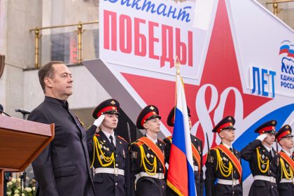 Medvédev: Rusia lucha contra los nazis desde hace más de 80 años