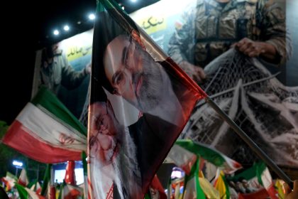 Portavoz militar iraní amenaza con "la mayor lluvia de misiles de la historia" en caso de agresión a Irán