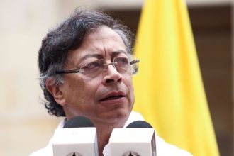 Petro condena la escalada terrorista en Colombia: "Quiero la máxima persecución mundial"