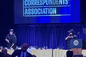 El tiroteo durante la cena con Trump ocurrió en el mismo hotel donde dispararon a Reagan