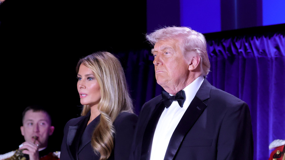 Trump revela la reacción de Melania al tiroteo en cena de corresponsales