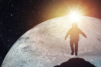 CEO de compañía espacial hace audaz predicción sobre el hombre en la Luna