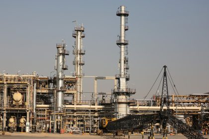 Irán responde a las advertencias de Trump sobre el supuesto colapso inminente del sistema petrolero iraní
