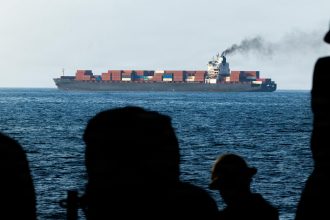 Irán acusa a EE.UU. de actuar como "piratas y terroristas"