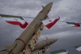 "Espero que no sufran un infarto": Irán anuncia próxima revelación de un "arma aterradora"