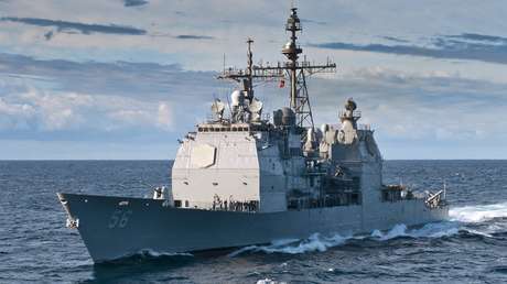 Axios: Varios buques de la Armada de EE.UU. han cruzado hoy el estrecho de Ormuz