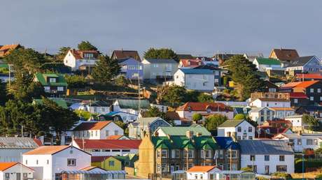 "Recupera Londres primero": Hijo de Trump choca con periodista británico por las Malvinas