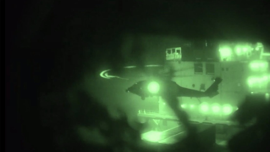 VIDEO: Momento en que marines de EE.UU. incautan buque iraní