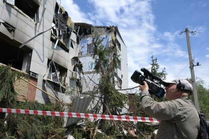 Zajárova: "Fuerzas Armadas de Ucrania contratan a CNN para documentar el trabajo de sus asesinos con drones"