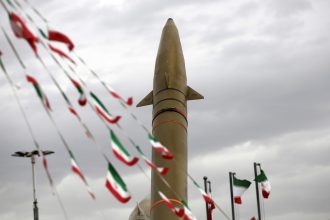 Irán advierte que "es probable" el reinicio de la guerra con EE.UU.