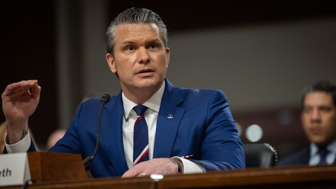 WP: Hegseth incrementa su control en el Pentágono y "se cree intocable"