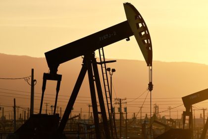 Emiratos Árabes Unidos abandona otra organización multilateral que coordina políticas energéticas