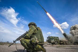 Rusia advierte de un ataque masivo contra  el centro de  Kiev si intenta frustrar la celebración del Día de la Victoria