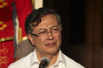 Petro dice que 7.000 mercenarios colombianos luchan y mueren en Ucrania "sin causa"