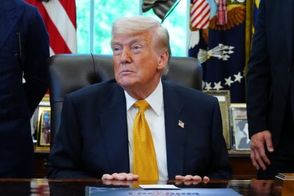 Trump sobre el precio del petróleo: "Si hubiera llegado a los 200 dólares, habría merecido la pena"