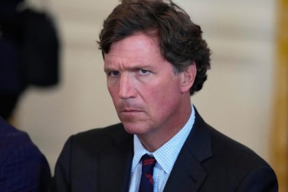 Tucker Carlson: La guerra contra Irán es un acuerdo corporativo para que unos pocos se enriquezcan