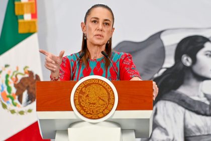 Sheinbaum responde a los duros señalamientos sobre sus consulados en EE.UU.