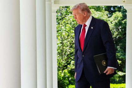 The Atlantic: Trump está "aburrido" de la guerra contra Irán