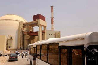 Rosatom está listo para volver a sus empleados a la central nuclear iraní en construcción