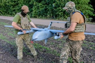 País de la OTAN insta a Ucrania a mantener sus drones "alejados" de su territorio