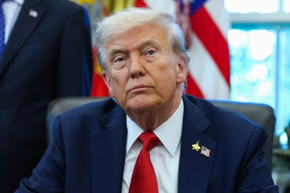 "Derrotados pero no acabados": Trump reconoce las capacidades militares de Irán
