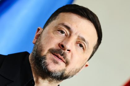 "Terminar la guerra es para él un suicidio político": Exportavoz de Zelenski sobre su renuencia a la paz