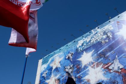 La tregua al borde del colapso: EE.UU. e Irán vuelven a acercarse a la guerra