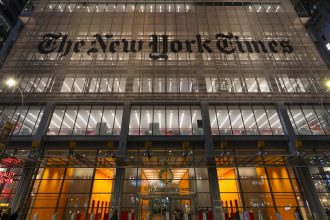 Israel demandará al New York Times por un artículo sobre violaciones a prisioneros palestinos con perros