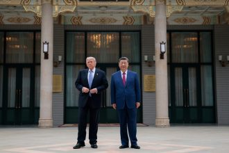 "Un éxito tremendo": Trump alaba su histórica visita a China