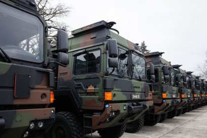 Gigantes automotrices apuestan por las armas en medio de la militarización de Europa