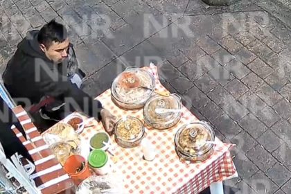Graban un descarado robo en un puesto de comida callejero (VIDEO)