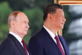 Asesor de Putin: Rusia y China acordaron "algo muy importante"