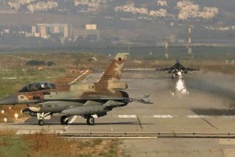 Imágenes satelitales: Daños en bases israelíes ​​por ataques iraníes y de Hezbolá