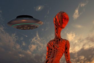 Desclasificado: Ovnis y bolas de fuego acecharon la principal base nuclear de EE.UU.