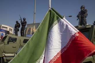 Ejército iraní afirma estar listo para dar una respuesta "decisiva y total" a toda agresión