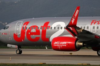 Piloto de avión comercial sufre infarto a 9.000 metros de altura