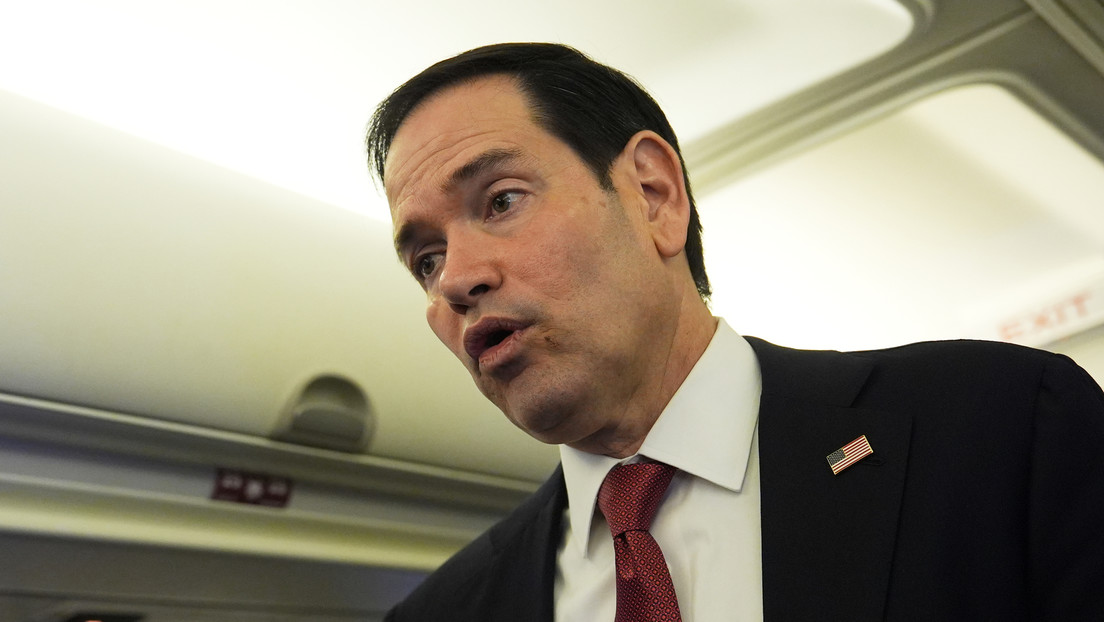 Rubio: El estrecho de Ormuz debe estar abierto "de una forma u otra"