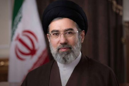 "El Gran Satán y su bestia": El líder supremo de Irán carga contra EE.UU. e Israel