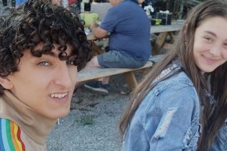 Revelan los perturbadores mensajes entre una pareja antes de desatar el 'infierno sobre ruedas'