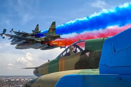 Tricolor ruso en el aire y gran caravana: la solemne bienvenida de Putin en Kazajistán, en VIDEOS