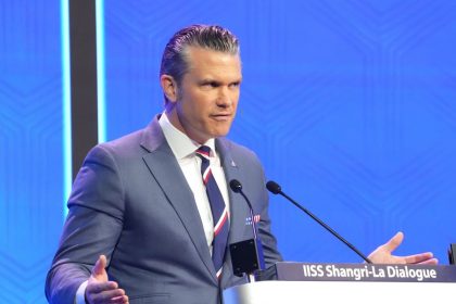 Hegseth: "Estamos restableciendo la doctrina Monroe en el hemisferio occidental"