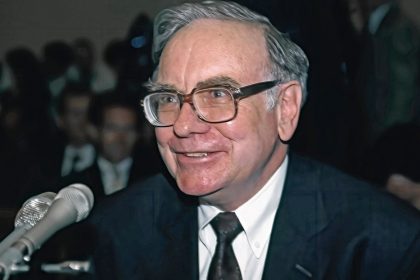 La habilidad que Warren Buffett considera esencial para tener éxito profesional