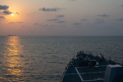 Hegseth: "El bloqueo naval a Irán sigue muy vigente"