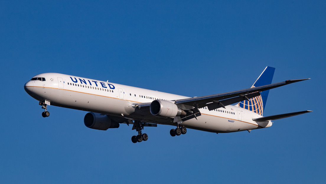 El nombre de un dispositivo Bluetooth obliga a un avión a dar media vuelta en pleno Atlántico