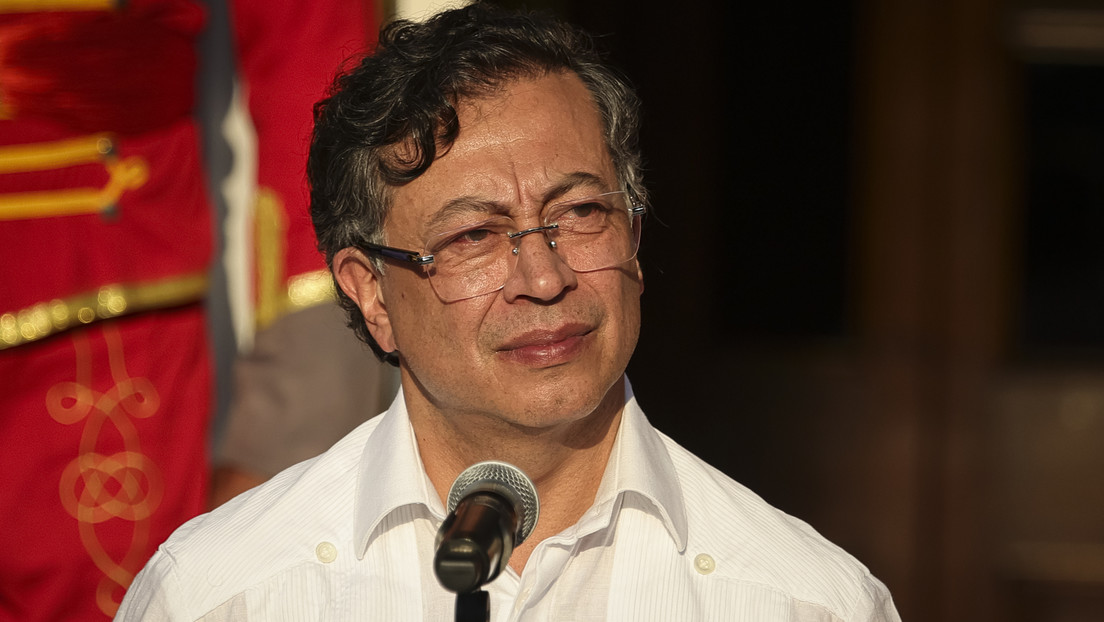 Petro sobre Cuba: "Debería ser aplaudida y ayudada, no bombardeada"