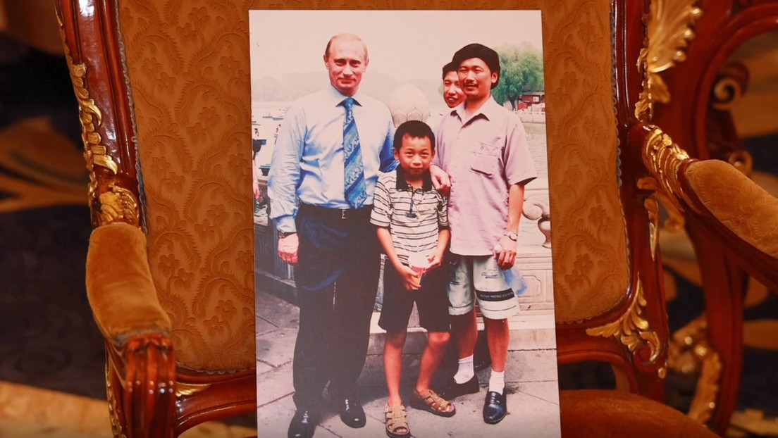 "No es una doble bendición, sino cien veces más que eso": ingeniero chino antes de su reencuentro con Putin tras 26 años